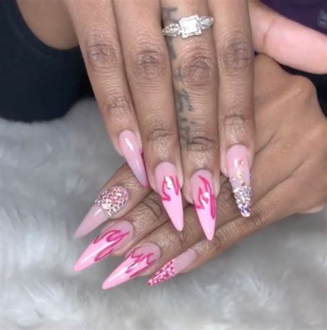 Pin by ShanieBaby💛 on CLAWS | Nails, Claws, Beauty