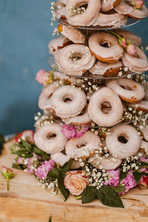 Donut wedding cake display. Alternative wedding ideas
