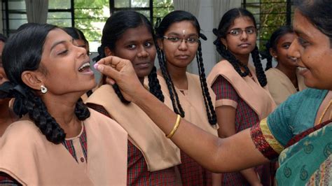 Deworming tablets given to over 8 lakh children in Tirunelveli - The Hindu