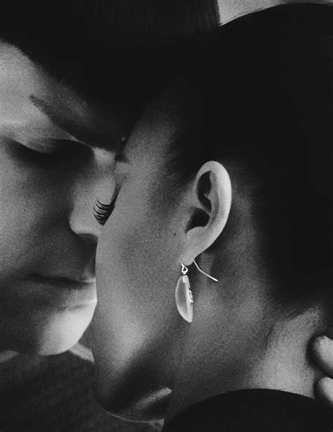 45 best images about Spock and Uhura on Pinterest | Halo, Zoe saldana ...