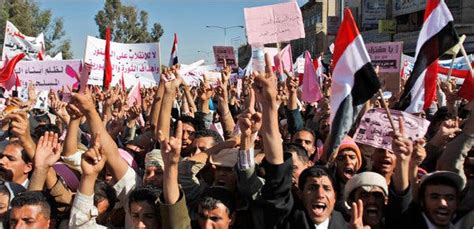 Dueling Protests in Yemen Unfold Peacefully - The New York Times