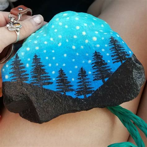 Painted glow in the dark rock by @meganbarre | Rock painting art, Rock ...