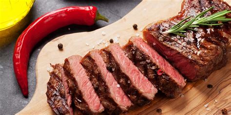 Red Meat: Health Risks, Benefits, and Tips to Eat It Safely