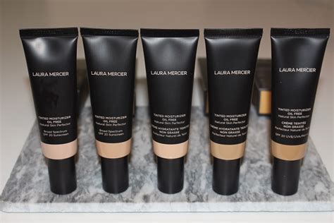 Laura Mercier Tinted Moisturizer Oil Free 2021 Review & Swatches - Really Ree