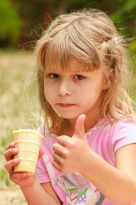 309 Happy Kids Ice Cream Isolated Stock Photos - Free & Royalty-Free Stock Photos from Dreamstime