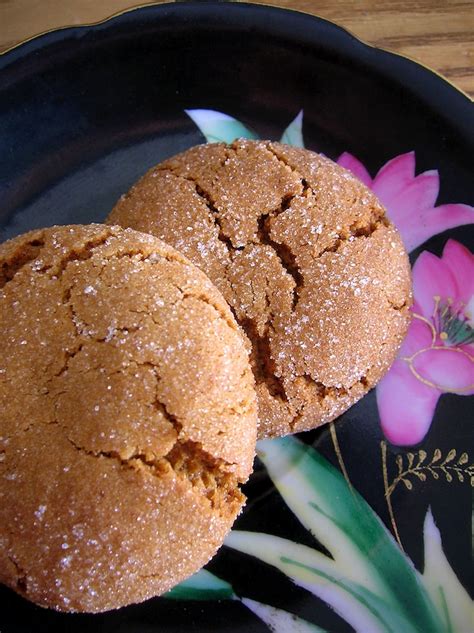 triple ginger cookies – movita beaucoup