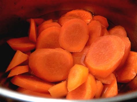 libyan food: Carrot with Coriander, Garlic and Cumin - Salatet Sfinari ...