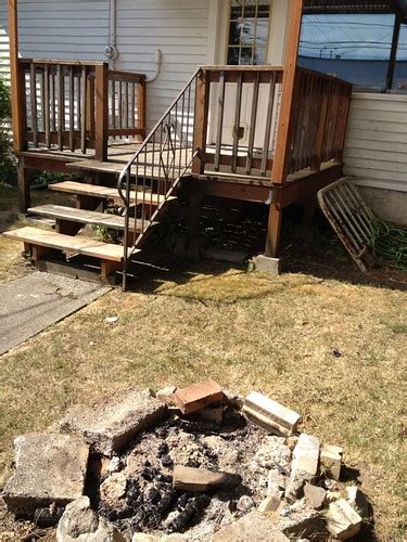 Back Porch + Fire Pit | Molly Bennett | Flickr