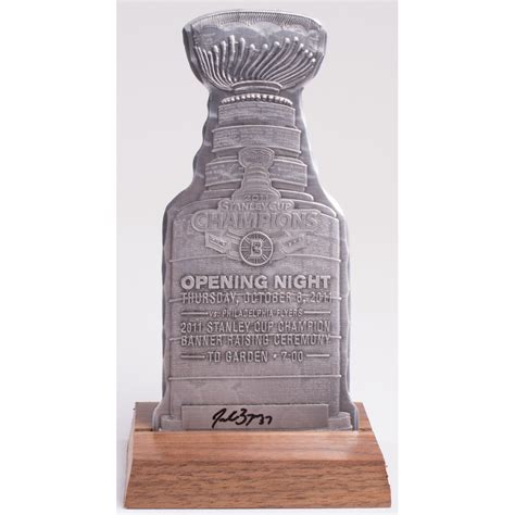 Patrice Bergeron Signed 2011 Limited Edition Stanley Cup Trophy ...