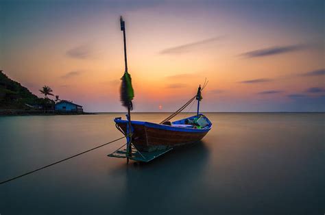 Fishing Boat, sunset, boat, ocean, HD wallpaper | Peakpx