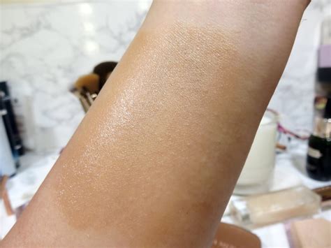 | Review | La Mer The Radiant SkinTint SPF 30 | PRETTY IS MY PROFESSION