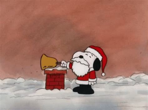 Snoopy Christmas With Peanuts Family GIF | GIFDB.com