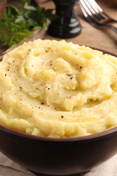 Ina Garten Mashed Potatoes (Classic Recipe) - Insanely Good