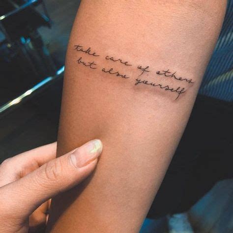 67 Inspirational Tattoo Quotes for Women (mit Bildern) | Tätowierungen, Tattoo zitate, Zitat tattoo