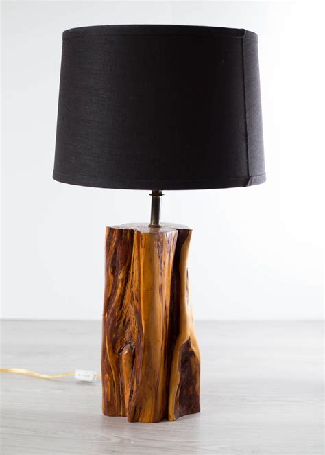 wood stump lamp | Abajur de madeira, Lustre de madeira, Lustres rusticos