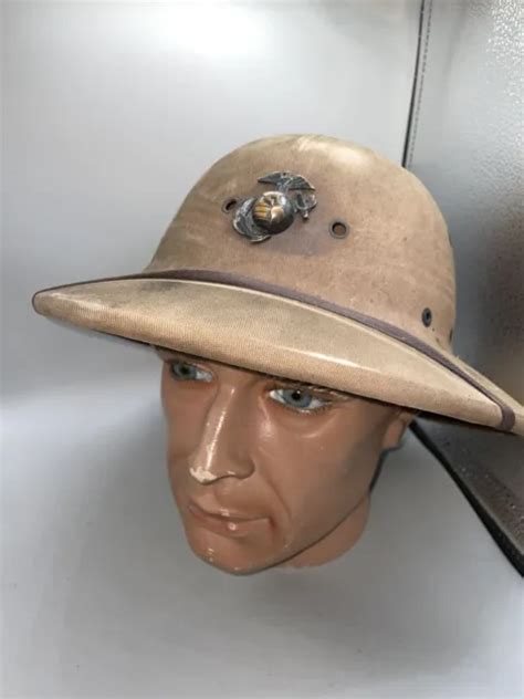 VINTAGE WWII US Marine Corps Pith Helmet w/ Subdued Brass EGA Emblem (Well Worn) $9.99 - PicClick