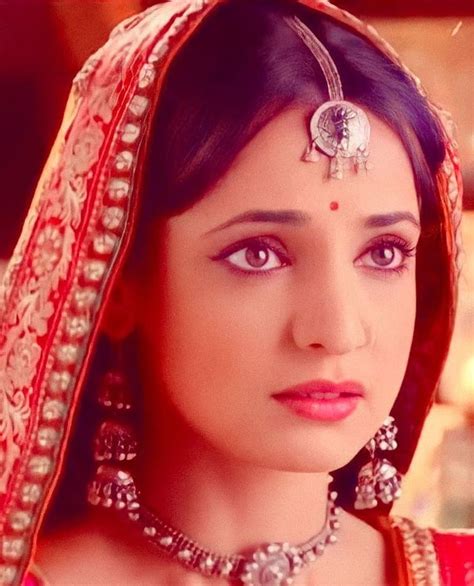 Pin by sona Lina on Sanaya Irani | Beautiful bride, Crown jewelry, Beautiful