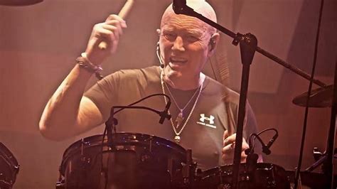 Drummer CHRIS SLADE Looks Back On AC/DC Career - "It’s Always Been An ...