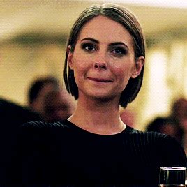 Thea Queen, Supergirl Dc, Supergirl And Flash, Stephen Amell, Willa Holland Gif, Green Arrow ...