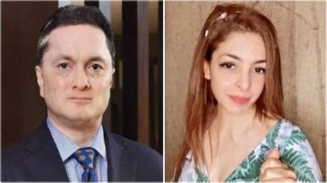 Raymond MD Gautam Singhania's wife says she wasn't allowed to enter ...