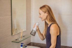 10 Waterpik Benefits: Why You Should Water Floss Daily! - Dentaly.org