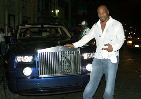 Mike Tyson distribuía Rolls-Royce entre os amigos e até deu um de ...