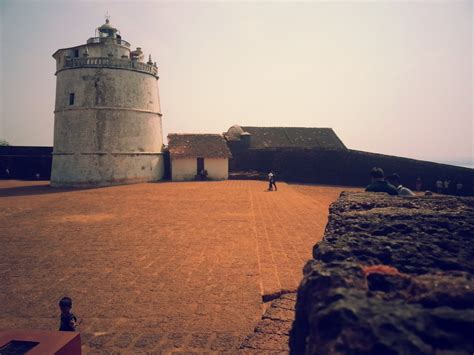 Taj Fort Aguada and its lighthouse - Travel