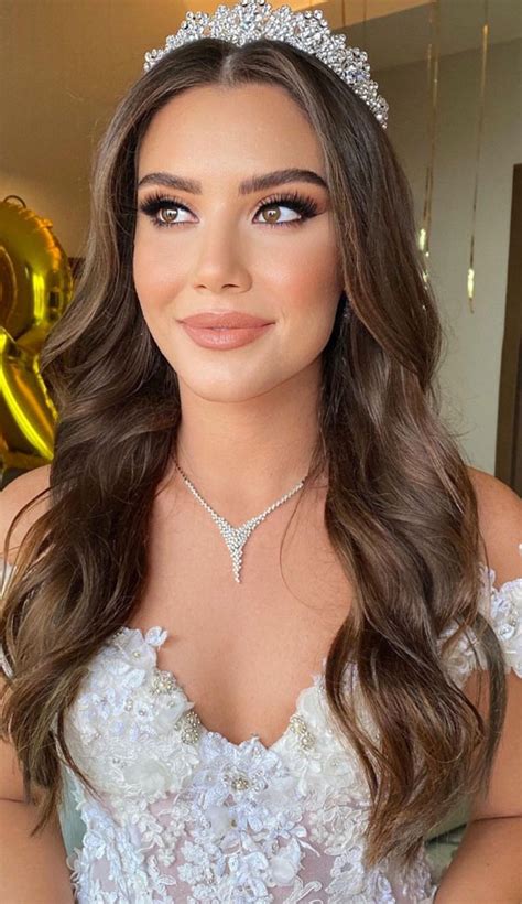 29 Glamorous Wedding Makeup : Soft Bridal Makeup Look