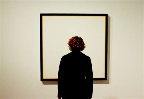 How To View Critics Telling You How to View Art in a Museum – Thinking ...