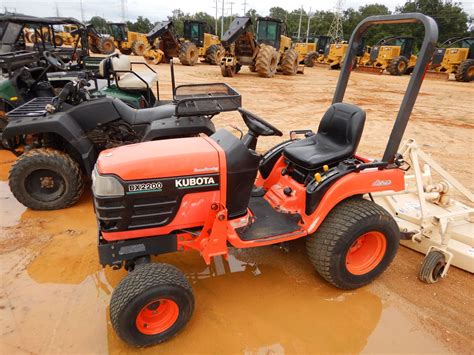 KUBOTA BX2200 Tractor