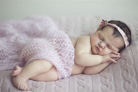 HD wallpaper: 4K, Sleeping, Cute baby, Baby girl | Wallpaper Flare