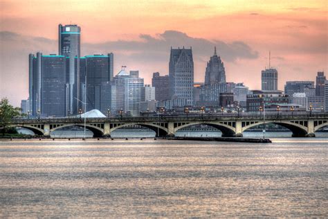 Detroit Skyline (HDR) | Detroit skyline with the MacArthur b… | Flickr