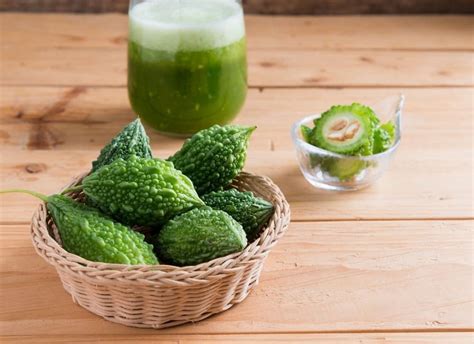 Karela Juice: Benefits, Side Effects & How to Make It