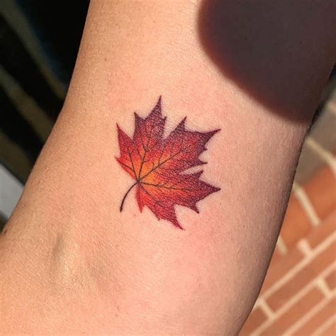 25 Tattoos Inspired By Fall That Will Make You Crave A PSL | Autumn tattoo, Fall leaves tattoo ...