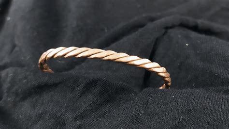 DIY: Three-wire Braided Copper Bracelet - YouTube