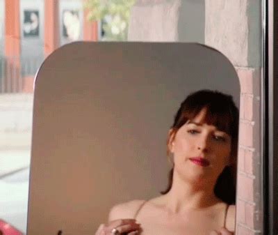 tumblr_p72r3uMECy1wmqbopo1_400.gif 400×337 pixels | Fifty shades trilogy, Fifty shades movie ...