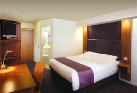 PREMIER INN MANCHESTER SALFORD QUAYS HOTEL - Reviews, Photos & Price ...