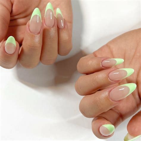 37+ Stunning Pastel Green Nails Ideas [2024] - Nail Designs Daily