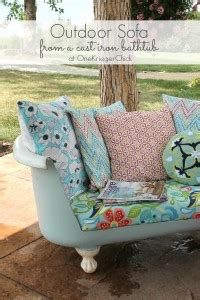 How-to-make-an-Outdoor-Sofa-from-a-cast-iron-bathtub - The Idea Room