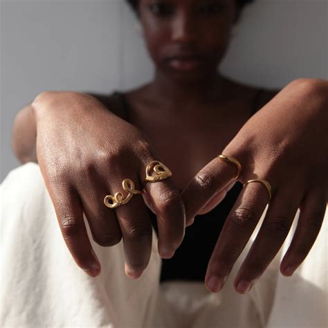 Loop Ring | Gold | BAR Jewellery