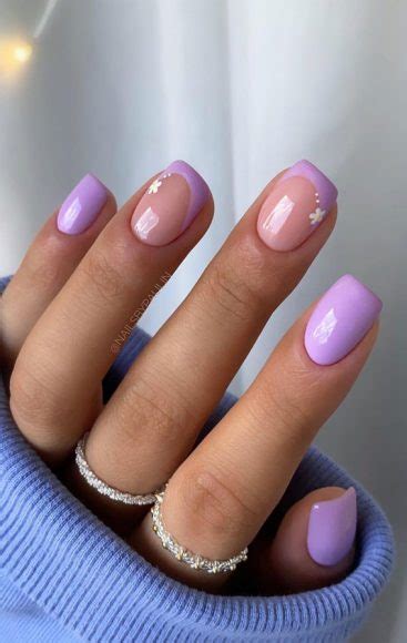 27 Short summer nails 2021 : Lilac French Tip Nails