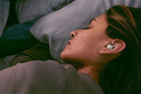 Bose Sleepbuds review: These wireless earbuds are designed carry you to la-la-land | TechHive