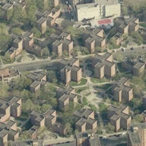 Brownsville Projects in New York, NY - Virtual Globetrotting