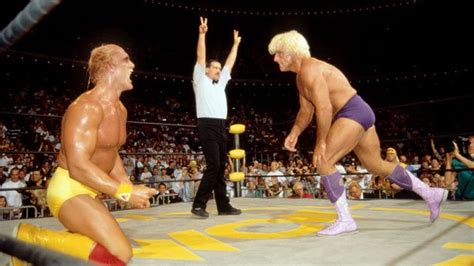 On This Day in 1994, Hulk Hogan wrestled Ric Flair In One of the ...