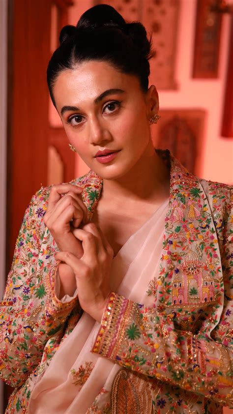 Taapsee Pannu Birthday: She Does Unconventional Fashion Like None in ...
