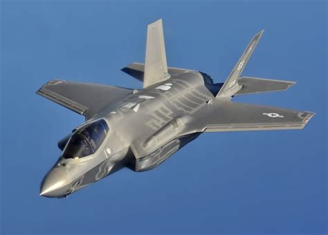 America's F-35 Stealth Fighter: The Ultimate Nuclear Bomber? | The National Interest