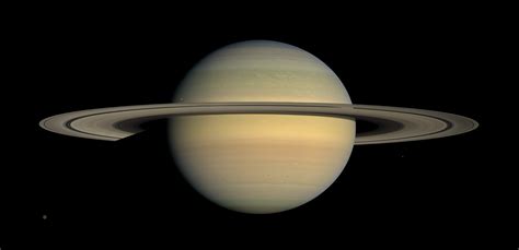 File:Saturn during Equinox.jpg - Wikimedia Commons