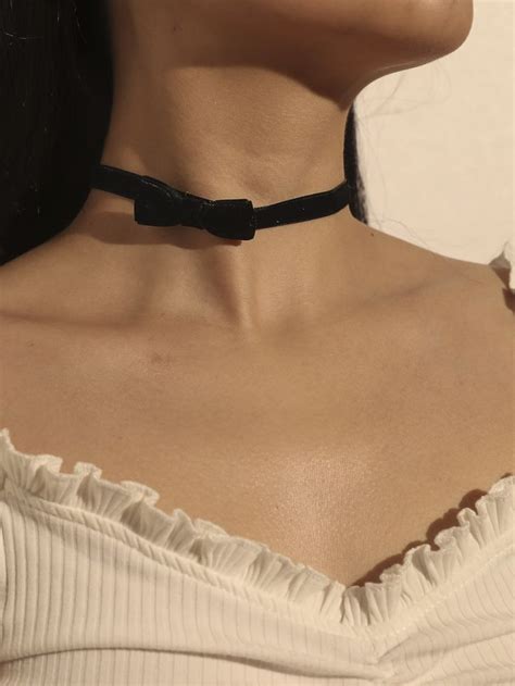 Bow Decor Choker in 2023 | Chokers, Bow choker, Black choker