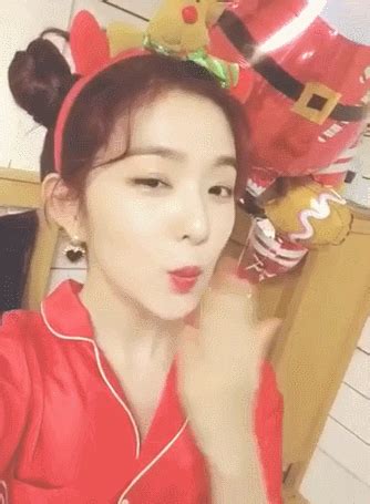 Kpop Girl Groups, Korean Girl Groups, Kpop Girls, Irene Red Velvet, Matching Christmas Pjs ...