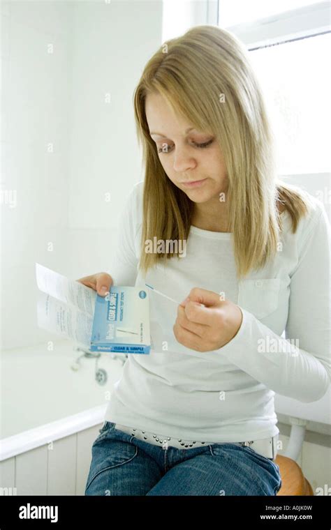 teenage girl with pregnancy test Stock Photo: 10010232 - Alamy